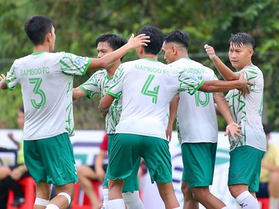 Dàn “sao phủi” hội tụ tại Giải bóng đá sân 7 Bù Nho năm 2024