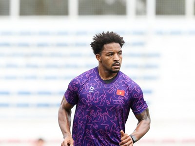 Tiền đạo Nguyễn Xuân Son muốn cùng tuyển Việt Nam giành chiến thắng trước Myanmar