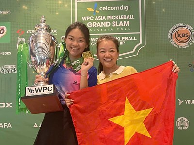 Tài năng 17 tuổi Jolie Lam vô địch World Pickleball Championship 2025 