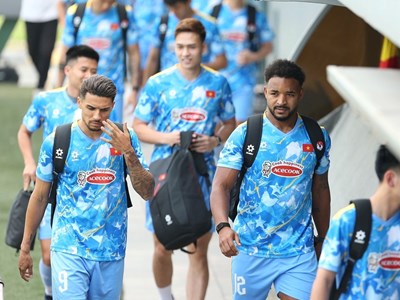 Đội hình ra sân của tuyển Việt Nam trước Bangladesh: Hoàng Hên đá chính, Xuân Son dự bị