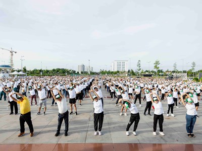 Hơn 1.000 người tham dự Chương trình “Toàn dân tập luyện thể dục thể thao” năm 2026 tại Đồng Tháp