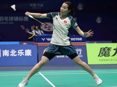 Thùy Linh lại lỡ hẹn với chức vô địch Super 300