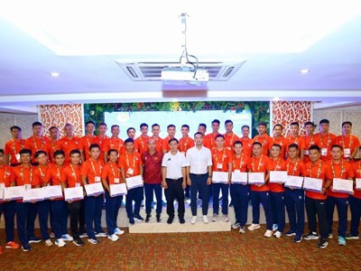 41 trọng tài, trợ lý trọng tài hoàn thành tập huấn đợt 2 tại TP.HCM
