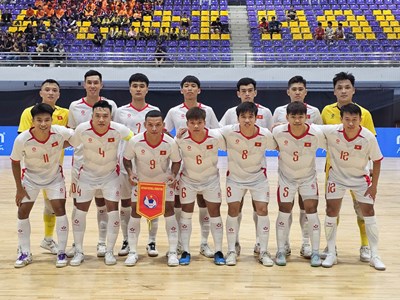 Tuyển futsal nam Việt Nam vươn lên hạng 20 thế giới