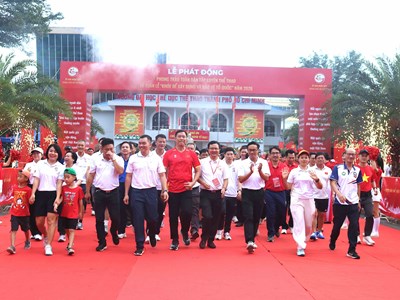 TP.HCM: Hơn 13.000 người hưởng ứng Lễ phát động mỗi người dân lựa chọn ít nhất một môn thể thao phù hợp để luyện tập