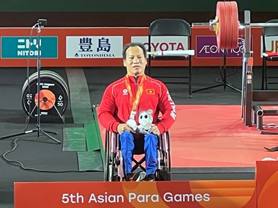 Lê Văn Công giành HCB, “mở hàng” huy chương cho Việt Nam tại Asian Para Games 2026