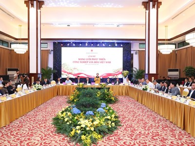 Bản sắc truyền thống, đổi mới sáng tạo và kiến tạo tương lai