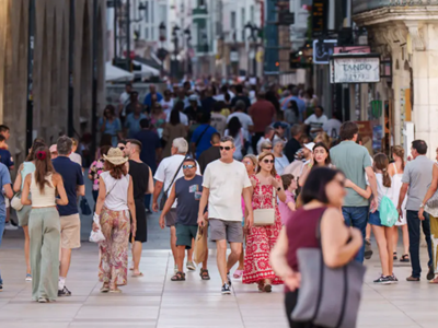 Châu Âu mạnh tay xử phạt du khách vi phạm quy tắc ứng xử