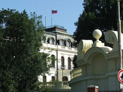 EU tính siết di chuyển của các nhà ngoại giao Nga vì lo ngại hoạt động gián điệp