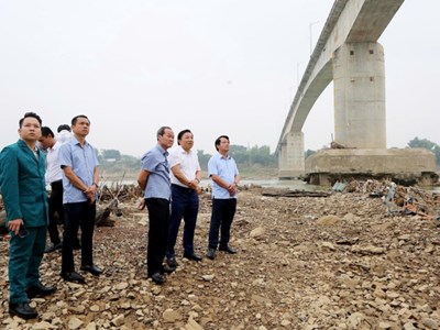 Phú Thọ khẩn trương khắc phục sự cố hư hỏng cầu Sông Lô