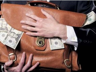 Tội lạm dụng tín nhiệm chiếm đoạt tài sản có mức hình phạt cao nhất là 20 năm tù