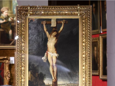 Kiệt tác mô tả Chúa Jesus bị đóng đinh tái xuất sau hơn 400 năm