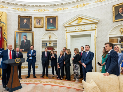 Những nhân vật có mức lương cao nhất tại Nhà Trắng