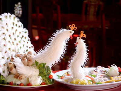 Huế cần phải làm những gì?