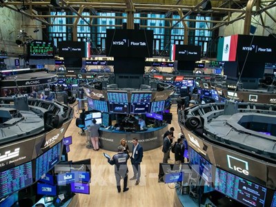 Thị trường chứng khoán ngày 28.1.2026: Áp lực chờ quyết định từ Fed