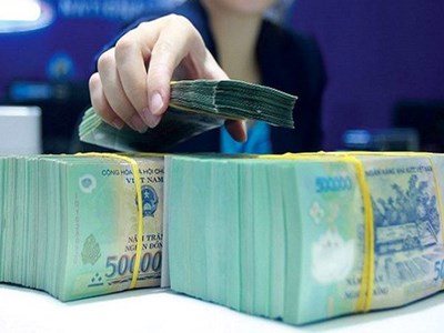 TPBank tăng mạnh lãi suất online, nhiều ngân hàng duy trì mức cao