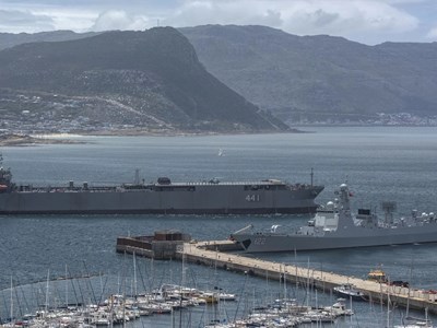 Hải quân Nga - Trung Quốc - Iran sắp tập trận chung trên biển