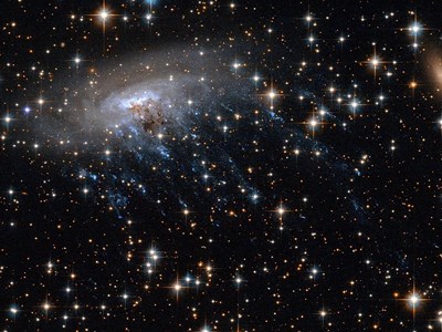 Phát hiện “thiên hà sứa” 8,5 tỉ năm tuổi làm thay đổi hiểu biết về vũ trụ