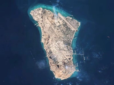 Mỹ tấn công đảo Kharg, giá dầu vọt lên hơn 116 USD/thùng