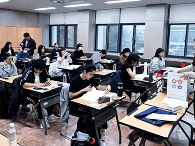 Hàn Quốc siết chặt việc giám sát sinh viên quốc tế bằng các cuộc kiểm tra toàn diện