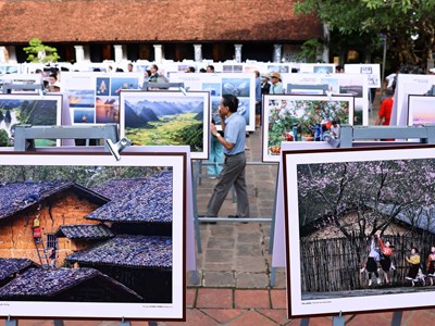 Người cầm máy phải trở thành “người kiến tạo”