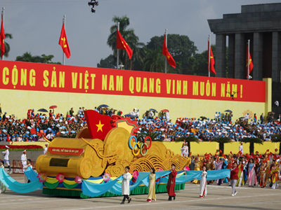  Phát huy hệ giá trị quốc gia 