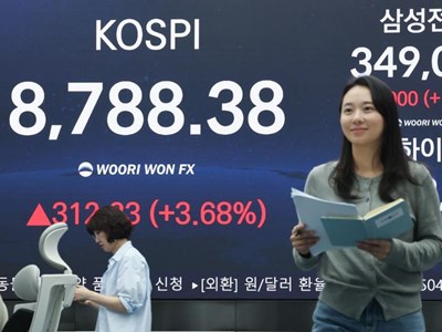 Làn sóng đầu tư chứng khoán lan tới nhóm người nghỉ hưu ở Hàn Quốc