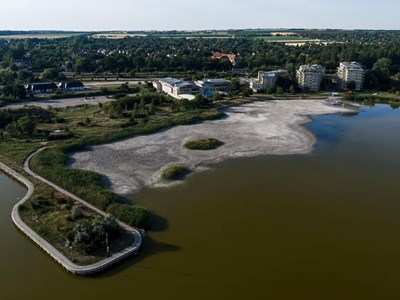 Hồ lớn thứ ba Hungary đang cạn nước với tốc độ đáng lo ngại