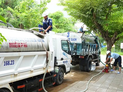 “Khát” nước sạch từ vùng núi A Lưới xuống đến Lăng Cô