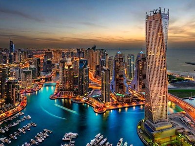 Dubai thưởng hơn 800 USD cho cư dân mời bạn bè đến du lịch