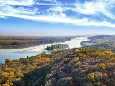 Trục vớt hàng loạt tàu chiến Đức Quốc xã bị đánh chìm trên sông Danube