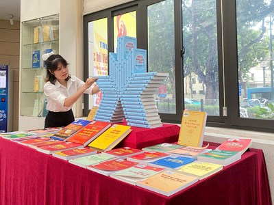  Luật Xuất bản phải trở thành “lá chắn” chiến lược trong kỷ nguyên số