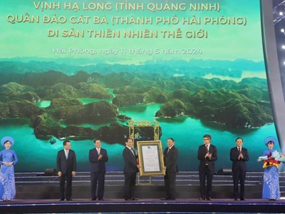 Khai hội Hoa Phượng Đỏ - Hải Phòng và đón nhận Di sản thiên nhiên thế giới Vịnh Hạ Long  - Quần đảo Cát Bà