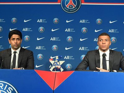 PSG chặn lương Mbappe