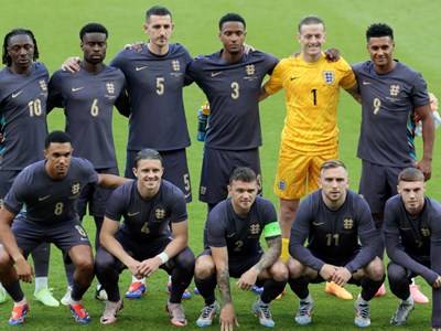 Siêu máy tính dự đoán tuyển Anh vô địch châu Âu; Bồ Đào Nha thắng trận trong ngày vắng Ronaldo