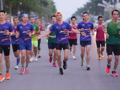 3.000 VĐV đăng ký tham dự giải chạy “Hành trình về Làng Sen 2024“