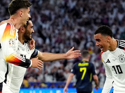 Tuyển Đức đại thắng ngày khai mạc, HLV Nagelsmann khen ngợi Musiala