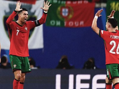 Sao trẻ “cứu” Ronaldo và Bồ Đào Nha, Thổ Nhĩ Kỳ thắng kịch tính Georgia