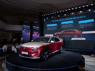 VF 8 Lux hút khách những ngày đầu mở cọc nhờ loạt trang bị thời thượng