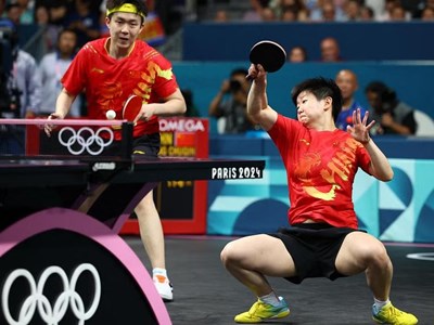 Nhật Bản giữ vững ngôi đầu, Trung Quốc vươn lên thứ hai