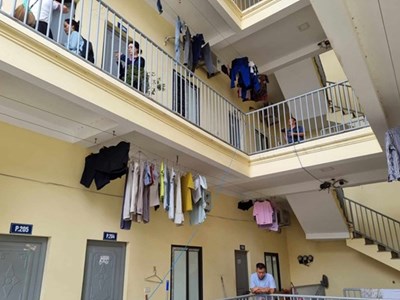 Giá phòng trọ tăng cao mùa nhập học, sinh viên chọn sống “YONO” 