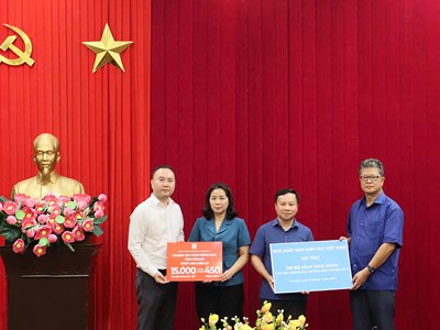 Nhà Xuất bản Giáo dục hỗ trợ SGK cho học sinh bị ảnh hưởng bởi bão số 3