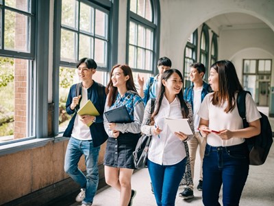 Xu hướng học ngoại ngữ: tiếng Nhật và tiếng Hàn ngày càng thu hút học sinh Việt Nam