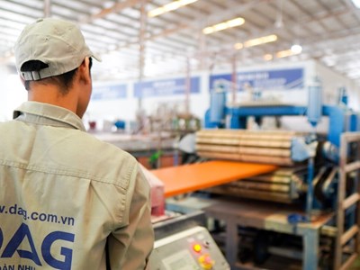 Cổ phiếu DAG của Nhựa Đông Á có thể bị huỷ niêm yết