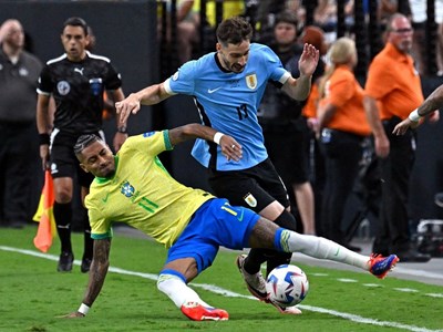 Nhận định trận đấu Brazil vs Uruguay, 7h45 ngày 20.11: Đại chiến thời loạn