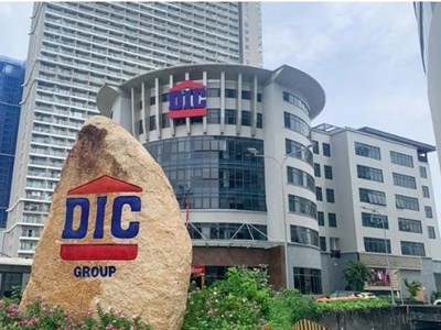 Chủ tịch HĐQT DIC Corp (DIG) và mẹ chưa nhận hết cổ phiếu thừa kế