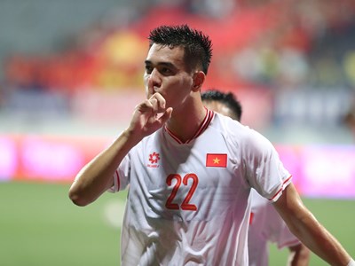 Highlight Singapore vs Việt Nam: Chiến thắng nghẹt thở