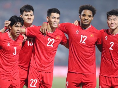 Thắng đậm Singapore, tuyển Việt Nam hiên ngang vào chung kết AFF Cup 2024