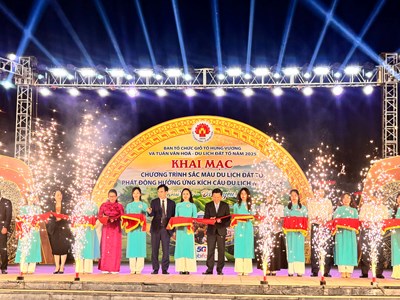 Phú Thọ khai mạc chương trình “Sắc màu Du lịch Đất Tổ”