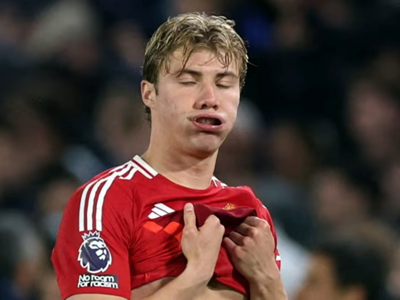 “Đá dở” có thể… giúp Man United tiết kiệm hơn 726 triệu bảng?